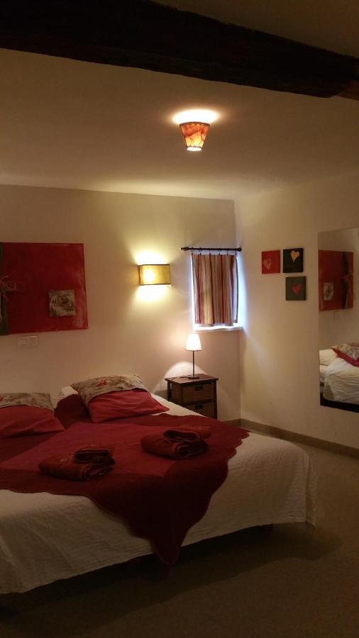 Bed & Breakfast Chambres Touristiques La Cour Des Hotes *